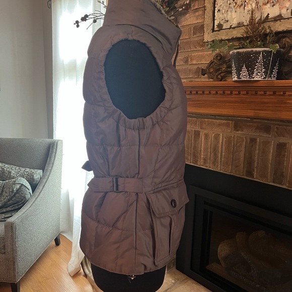 Eddie Bauer Goose Down 550 Power Fill Yukon Model Vest M - Picture 2 of 6